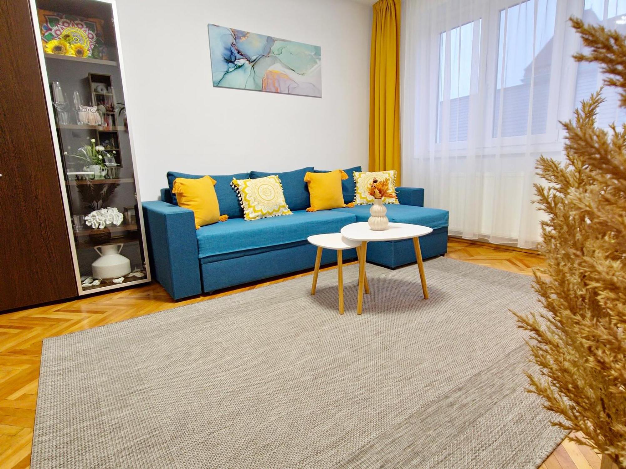 Tusmorez Central Apartment Targu Mures Exterior photo