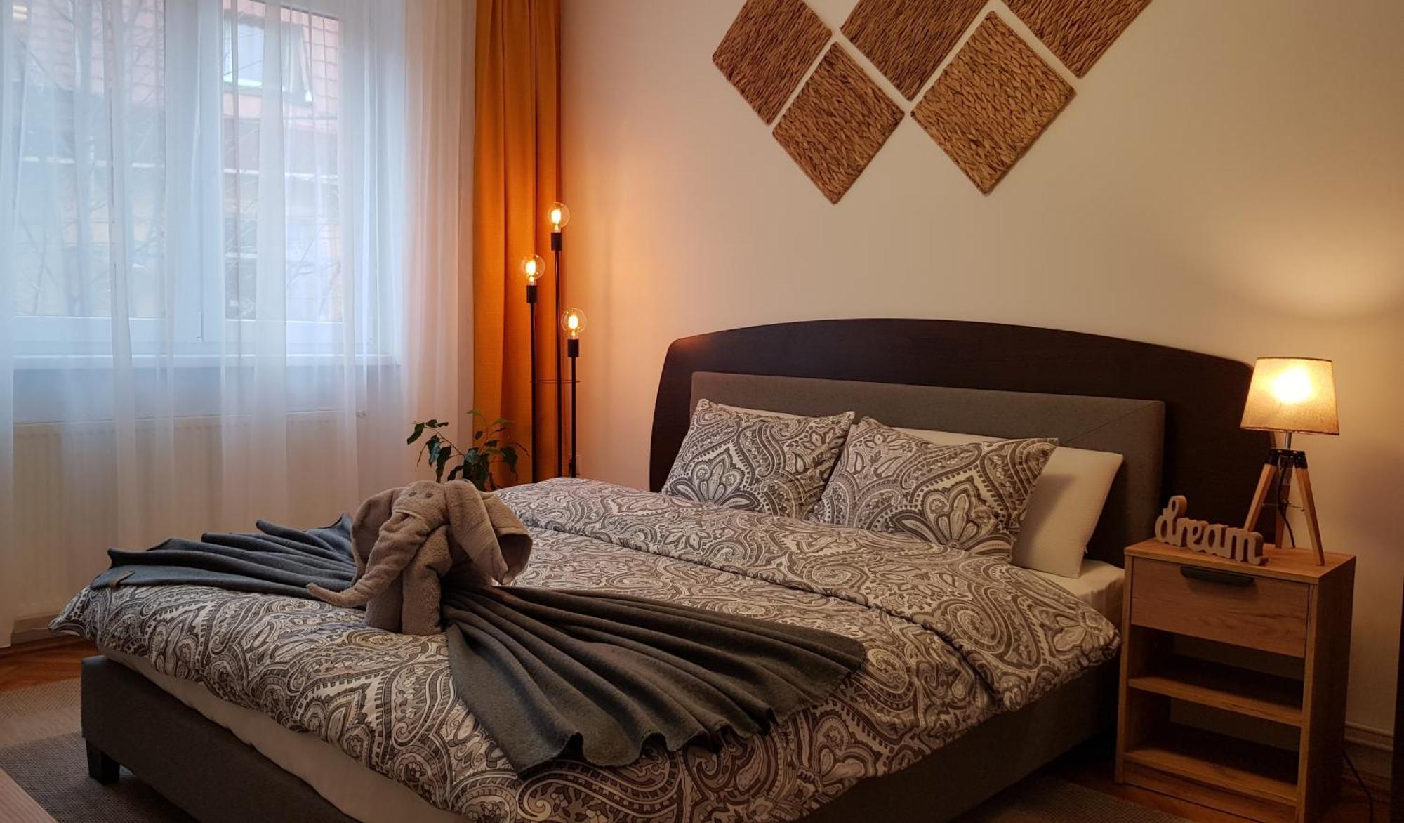 Tusmorez Central Apartment Targu Mures Exterior photo
